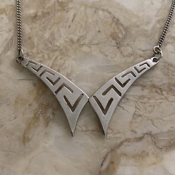 925 Sterling Silver Greek Key 1980’s Butterfly Necklace - Picture 5 of 11